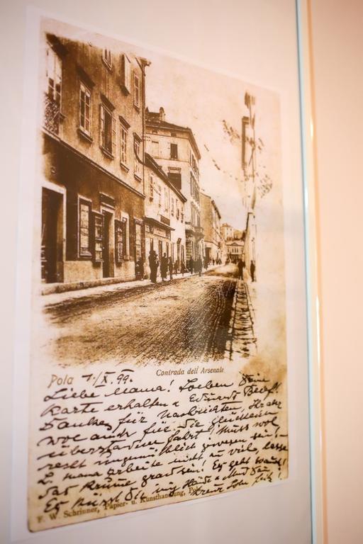 Hotel Veli Joze Pula Exterior foto